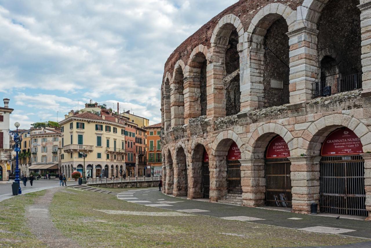 The Roof Top Life Verona Buitenkant foto